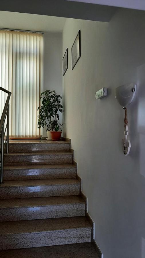 Adri Guest House Nesebar Esterno foto