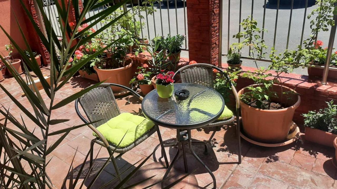 Adri Guest House Nesebar Esterno foto